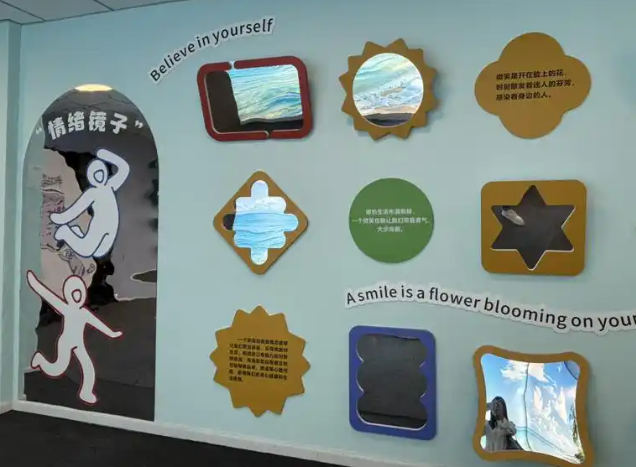 校园在全国率先探究构建学生全生命周期
